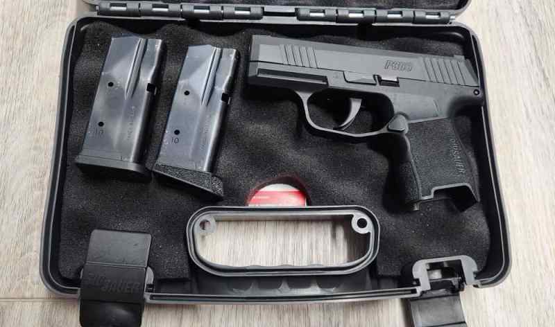 Sig Sauer P365 Nitron 3.1&quot; 9mmx19 W/ 2 Mags