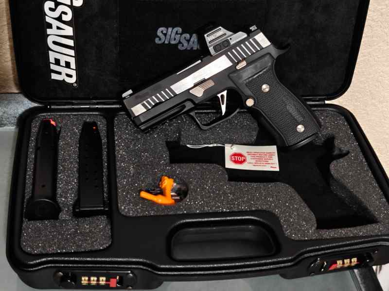 Rare! New Sig Custom Shop P320 Equinox &amp; HS 507c