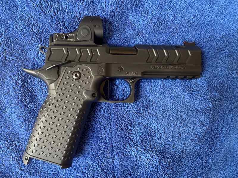Atlas Gunworks EOS all DLC 9mm with Trijicon SRO